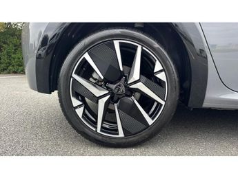 Peugeot 208 1.2 Hybrid 136 GT 5dr e-DSC6 Petrol Hatchback