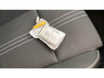 Renault Clio 1.6 E-TECH full hybrid 145 Engineered 5dr Auto Hybrid Hatchback