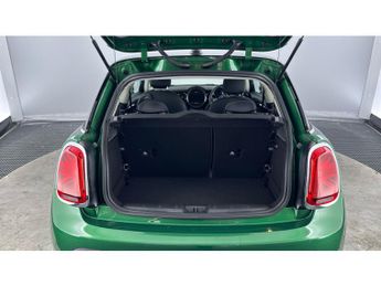 MINI Hatchback 1.5 Cooper Classic 3dr Auto Petrol Hatchback
