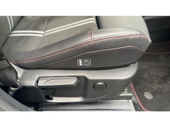 Ford Puma ST 1.0 EcoBoost Hybrid mHEV ST 5dr DCT Petrol Hatchback