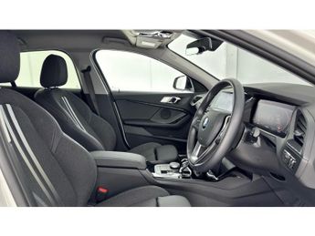 BMW 1 Series 118i [136] Sport 5dr Step Auto [Live Cockpit Pro] Petrol Hatchba