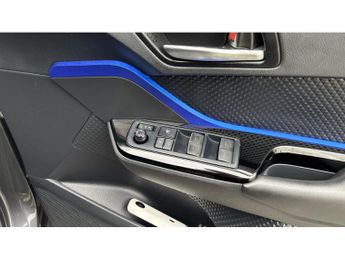 Toyota C-HR 2.0 Hybrid Dynamic 5dr CVT Hybrid Hatchback