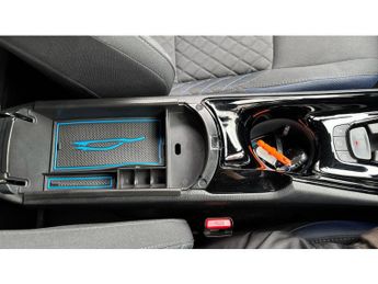 Toyota C-HR 2.0 Hybrid Dynamic 5dr CVT Hybrid Hatchback