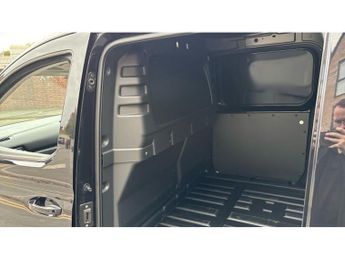 Ford Transit Connect 250 L2 Petrol 1.5 EcoBoost PHEV 150 Limited Van Auto