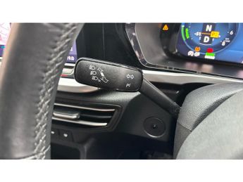 Ford Transit Connect 250 L2 Petrol 1.5 EcoBoost PHEV 150 Limited Van Auto