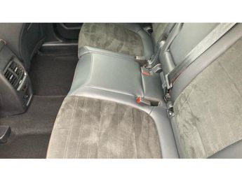 Ford Kuga 2.5 FHEV Graphite Tech Edition 5dr CVT Hybrid Estate