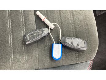 Ford Kuga 2.5 FHEV Graphite Tech Edition 5dr CVT Hybrid Estate