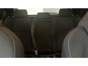 Toyota Corolla 2.0 VVT-i Hybrid Design 5dr CVT Hybrid Hatchback