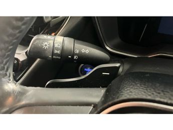 Toyota Corolla 2.0 VVT-i Hybrid Design 5dr CVT Hybrid Hatchback
