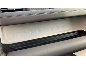 Land Rover Defender 3.0 D250 X-Dynamic S 90 3dr Auto Diesel Estate