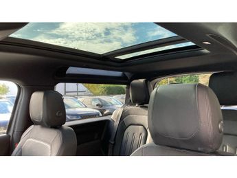 Land Rover Defender 3.0 D250 X-Dynamic S 90 3dr Auto Diesel Estate