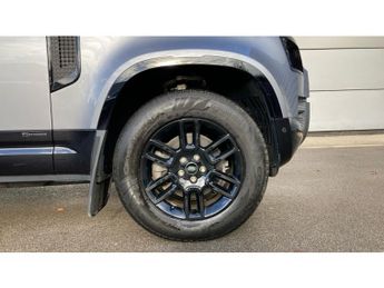 Land Rover Defender 3.0 D250 X-Dynamic S 90 3dr Auto Diesel Estate