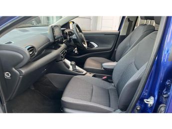 Toyota Yaris 1.5 Hybrid Design 5dr CVT [Panoramic Roof] Hybrid Hatchback