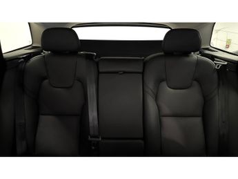 Volvo XC60 2.0 B5P Plus Dark 5dr AWD Geartronic Petrol Estate