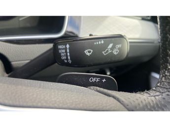 Volkswagen Passat 1.4 TSI PHEV GTE Advance 4dr DSG Saloon