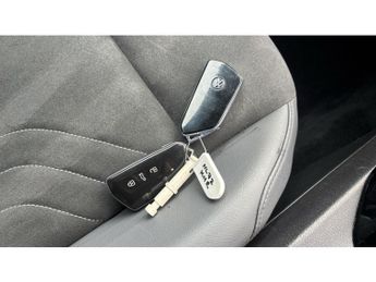 Volkswagen ID.4 109kW Life Pure 52kWh 5dr Auto Electric Estate