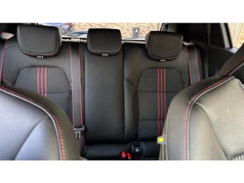 Renault Clio 1.6 E-TECH Hybrid 140 RS Line 5dr Auto Hybrid Hatchback