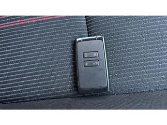 Renault Clio 1.6 E-TECH Hybrid 140 RS Line 5dr Auto Hybrid Hatchback