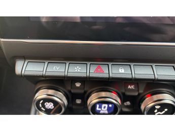 Renault Clio 1.6 E-TECH Hybrid 140 RS Line 5dr Auto Hybrid Hatchback