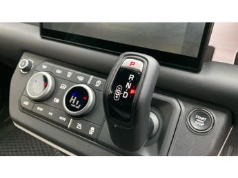 Land Rover Defender 90 Diesel 3.0 D250 Hard Top X-Dynamic HSE Auto [3 Seat]