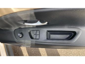 Toyota Aygo X 1.0 VVT-i Edge 5dr Auto [Parking] Petrol Hatchback