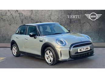MINI Hatch 1.5 Cooper Classic 5dr Auto [Comfort Pack] Petrol Hatchback
