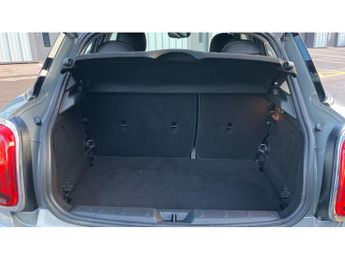 MINI Hatchback 1.5 Cooper Classic 5dr Auto [Comfort Pack] Petrol Hatchback