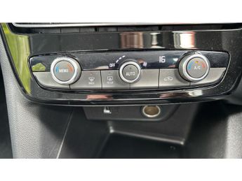 Vauxhall Mokka 100kW Design 50kWh 5dr Auto Electric Hatchback