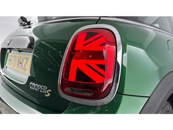 MINI Hatchback 135kW Cooper S Level 2 33kWh 3dr Auto Electric Hatchback