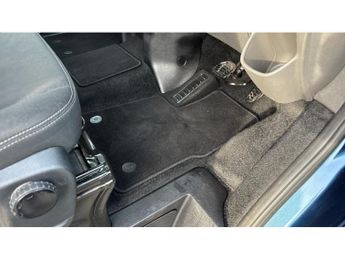 Ford Transit Custom 320 L1 Diesel Fwd 2.0 EcoBlue 130ps Low Roof D/Cab Limited Van A