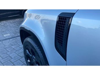 Land Rover Defender 2.0 P300 X-Dynamic HSE 90 3dr Auto Petrol Estate