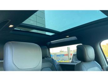 Land Rover Defender 2.0 P300 X-Dynamic HSE 90 3dr Auto Petrol Estate