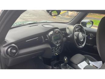 MINI Hatchback 135kW Cooper S Level 2 33kWh 3dr Auto Electric Hatchback