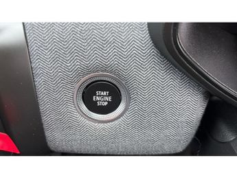 Renault Clio 1.6 E-TECH full hybrid 145 Techno 5dr Auto Hybrid Hatchback