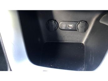 Kia Ceed 1.6 CRDi ISG 2 5dr DCT Diesel Hatchback