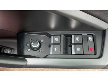 Audi Q3 35 TFSI S Line 5dr S Tronic Petrol Estate