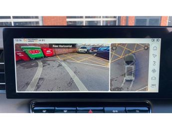 MG HS 1.5 T-GDI Trophy 5dr DCT Petrol Hatchback