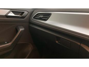 Volkswagen T-Roc 1.5 TSI Match 5dr DSG Petrol Hatchback