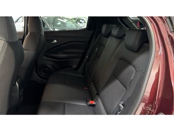 Nissan Juke 1.0 DiG-T N-Connecta 5dr DCT Petrol Hatchback