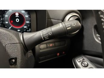 Nissan Juke 1.0 DiG-T N-Connecta 5dr DCT Petrol Hatchback