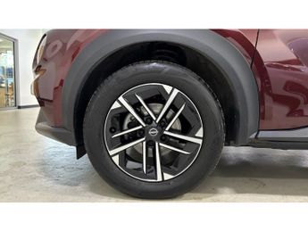 Nissan Juke 1.0 DiG-T N-Connecta 5dr DCT Petrol Hatchback