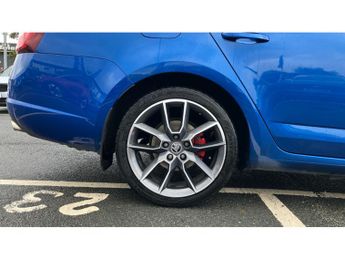 Skoda Octavia 2.0 TSI vRS 5dr DSG Petrol Hatchback