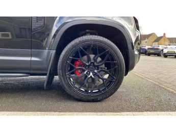 Land Rover Defender 3.0 D250 SE 90 3dr Auto Diesel Estate