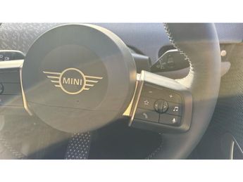 MINI Cooper 160kW SE Exclusive 54kWh 3dr Auto Electric Hatchback