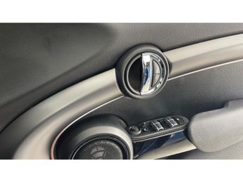 MINI Hatchback 2.0 Cooper S Exclusive Premium Plus 5dr Auto Petrol Hatchback