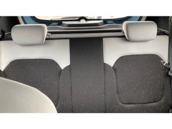 Dacia Spring 27kWh Expression 65 48kW 5dr Auto Electric Hatchback