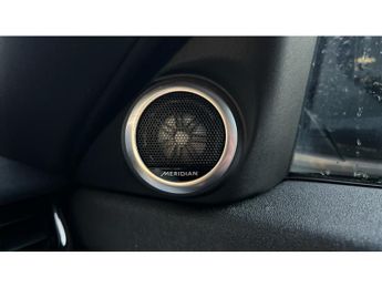 Land Rover Range Rover Evoque 2.0 D200 R-Dynamic HSE 5dr Auto Diesel Hatchback