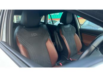 Volkswagen ID.4 109kW City Pure 52kWh 5dr Auto Electric Estate