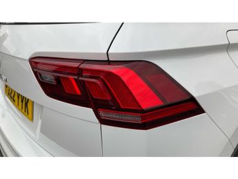 Volkswagen Tiguan 2.0 TDI R-Line 5dr DSG Diesel Estate