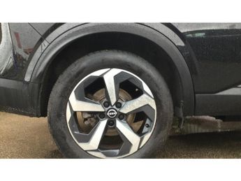 Nissan Qashqai 1.5 E-Power N-Connecta 5dr Auto Hybrid Hatchback